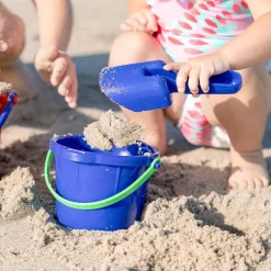 HABA 1.5 Liter Pail For Sand & Snow (Assorted Colors)< Beach & Outdoor Toys