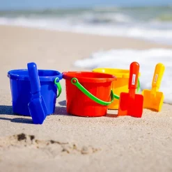 HABA 1.5 Liter Pail For Sand & Snow (Assorted Colors)< Beach & Outdoor Toys