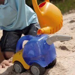HABA Sand Play Tanker Truck With Funnel< Beach & Outdoor Toys