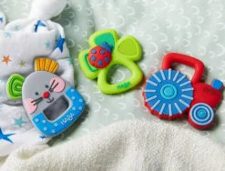 HABA Shamrock Silicone Teether< Grasping + Teething Toys